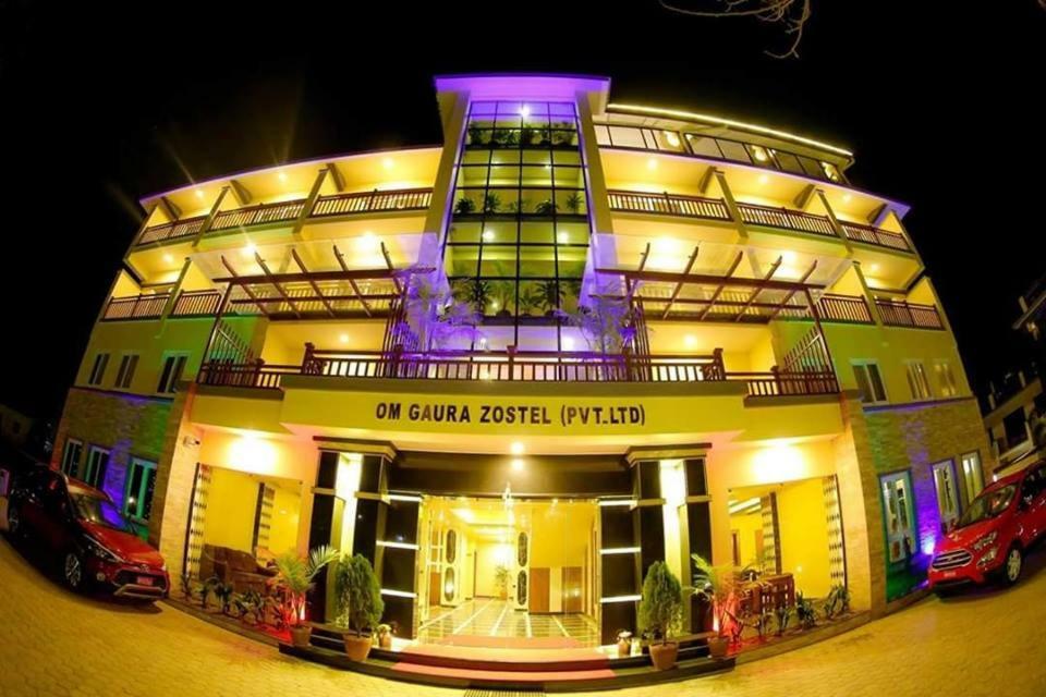 Om Gaura Hotel Pokhara Eksteriør bilde